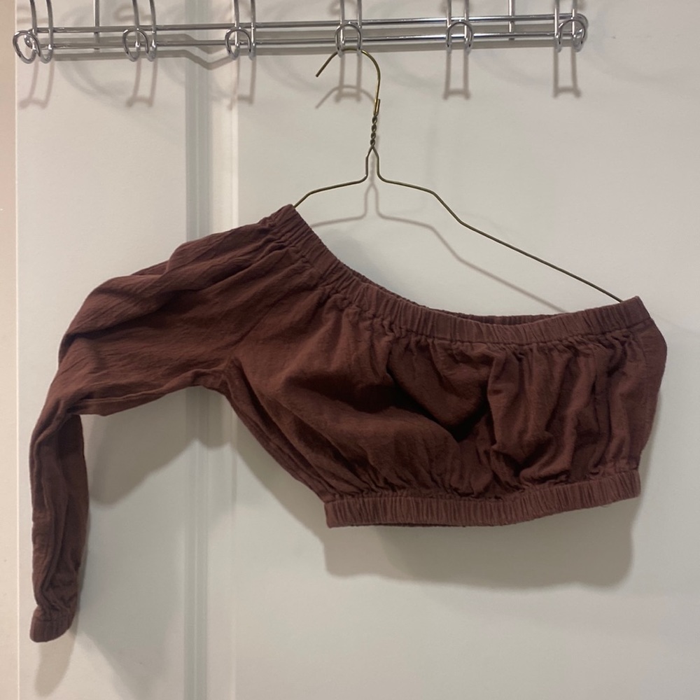 Brown one sleeve crop top